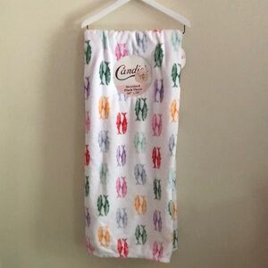 Candie's Vibrant SARDINE Fish Pattern Throw Blanket